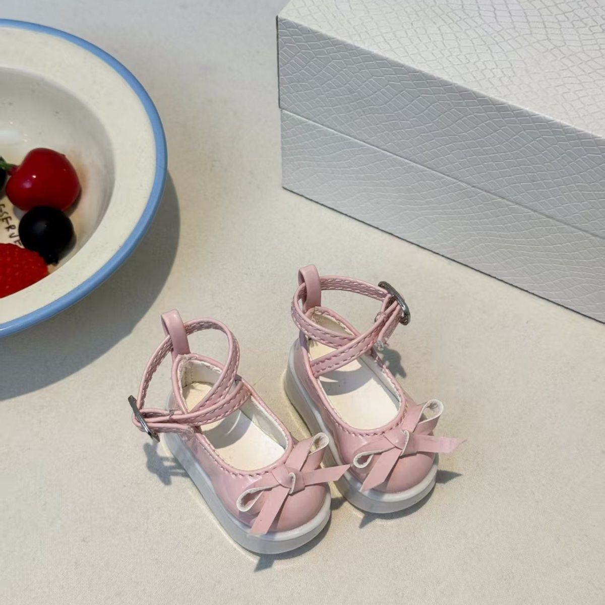 Chaussures de poupée à platefo - Vintage Collectible Accessories avis et prix