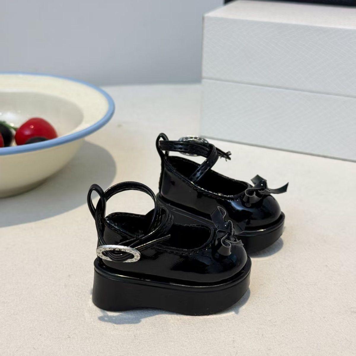 Chaussures de poupée à platefo - Vintage Collectible Accessories avis et prix